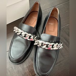 Givenchy CHAIN LOAFER
